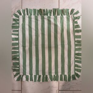 20x20 green and white ruffled pillow cover